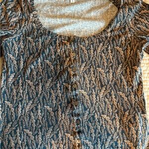 Nation LTD Navy and Beige floral Patterned Blouse size M New without tag!